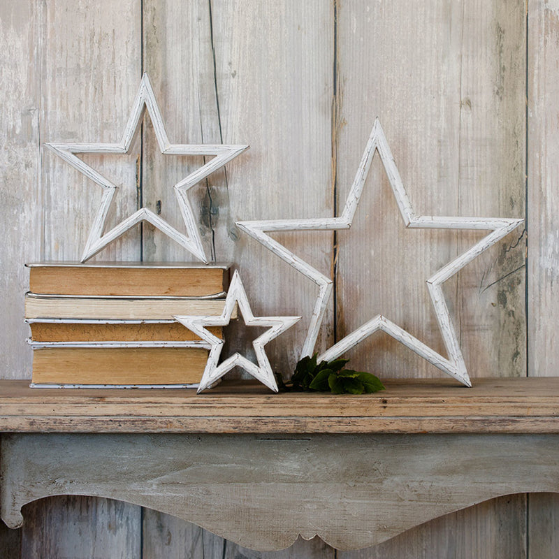 Set of 3 White Wash Wooden Stars – Willow & Harper